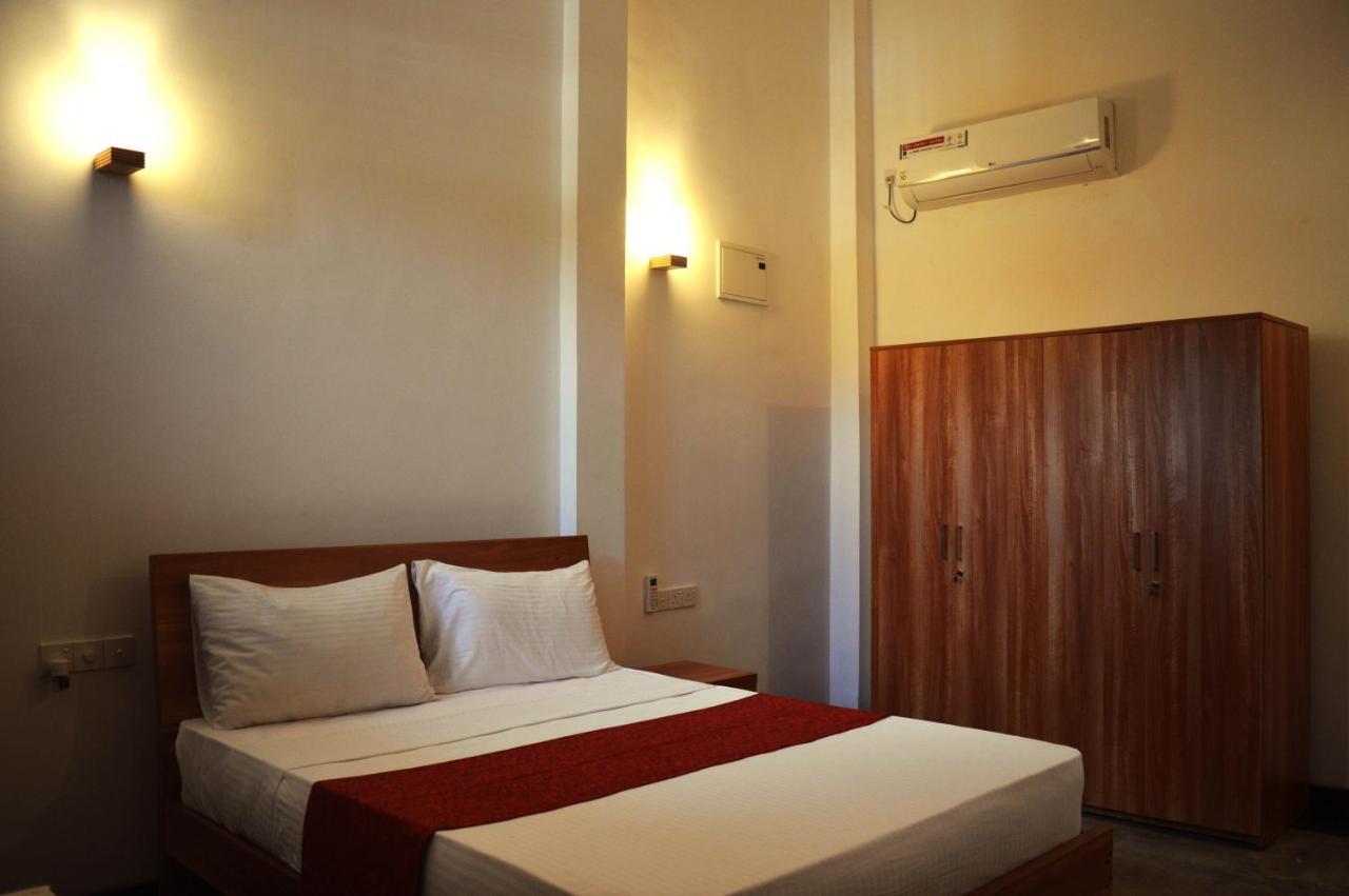 Star Light Villas Unawatuna Exterior photo